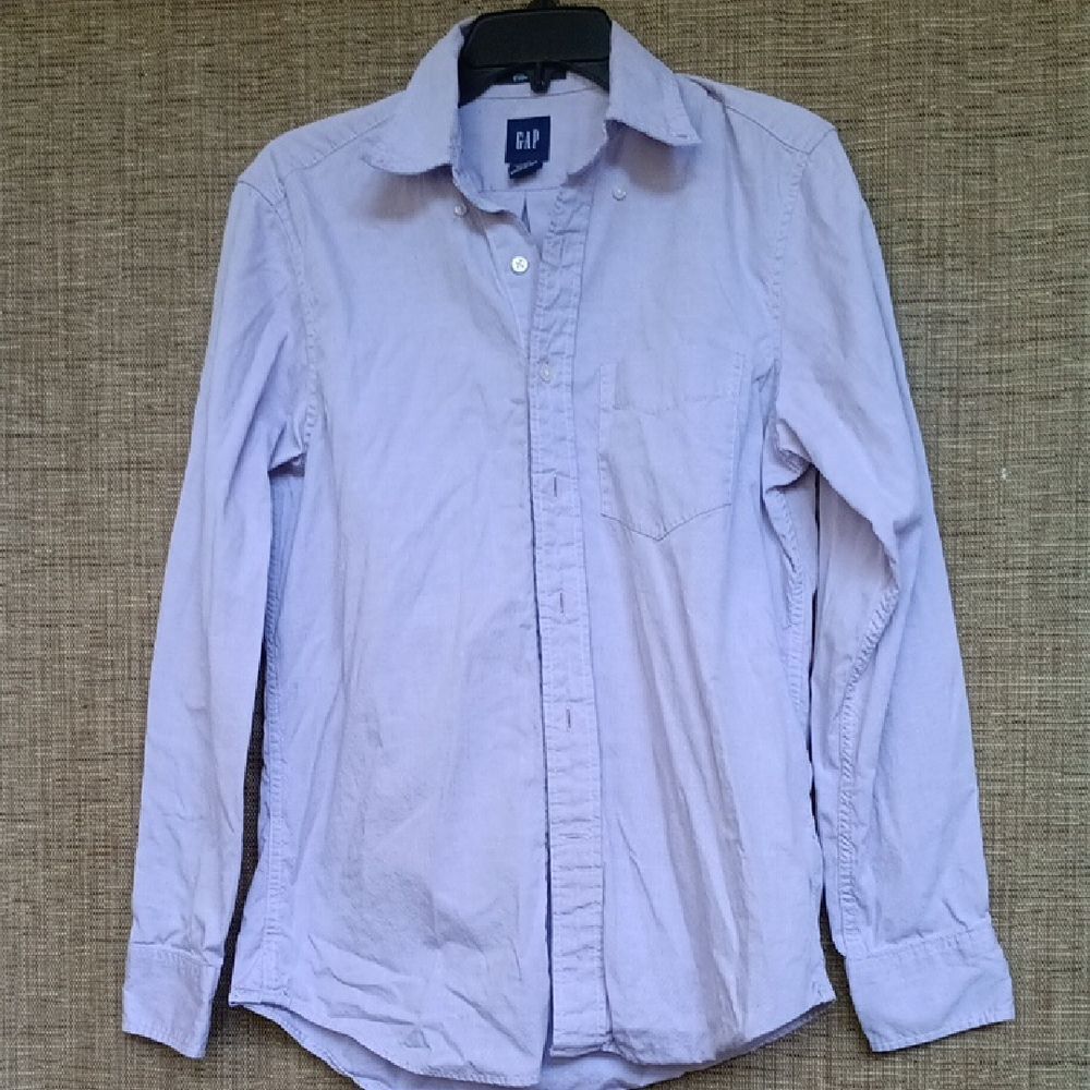 GAP Men's Light Purple Shirt